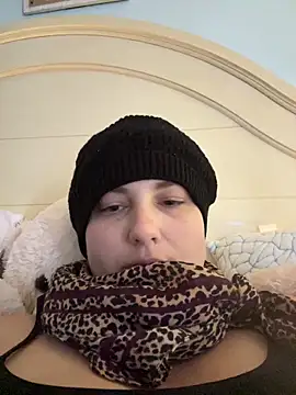 MilfyMrsRobinson online show from 03.04.26