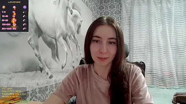Wowpornoo online show from 02.26.25