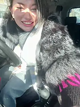 Snapshot of MooonReal chatting on 03.15.26 MooonReal online show from 03.15.26