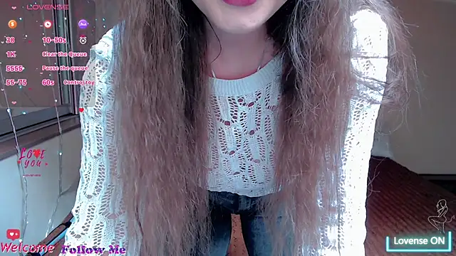 LizaSenri online show from 04.18.26