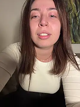 KimArts online show from 12.04.25