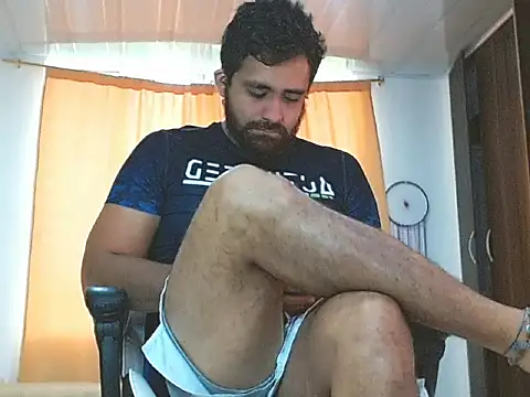 aronmiller404 online show from 02.08.25