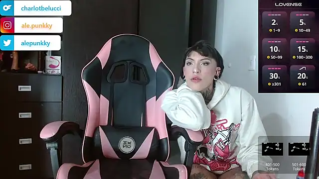 charlotbelucci  online show from 11.27.25