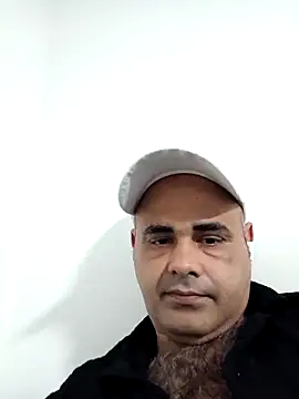 Snapshot of Street_king chatting on 10.25.25 Street king online show from 10.25.25