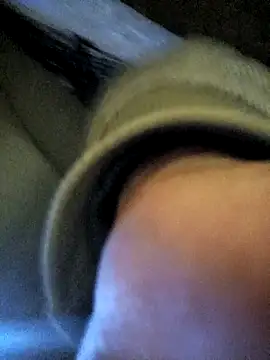 ListedLoin online show from 01.04.25