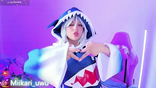 Ahri Elderwood online show from 12.23.25