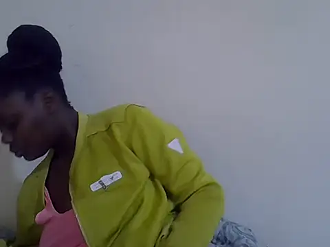 Snapshot of HOT-JAZMINE chatting on 04.29.26 HOT-JAZMINE online show from 04.29.26