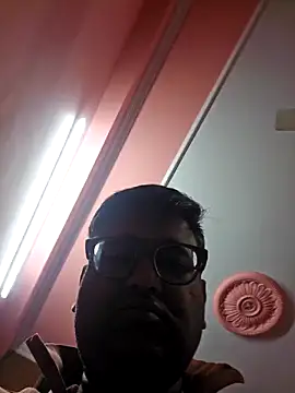 Loveboycurvy online show from 11.26.25