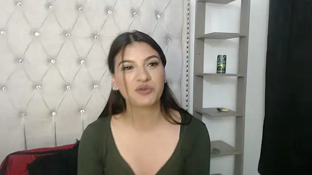 Abril Squirt online show from 11.13.25