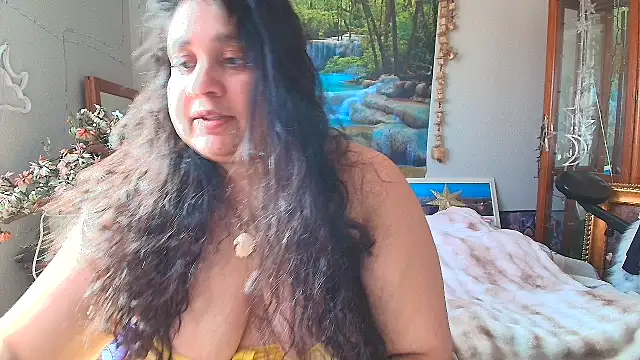 MelanieFawker online show from 02.25.25