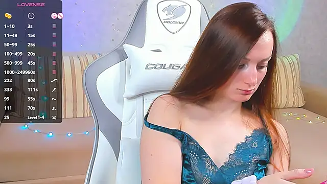 Snapshot of FlamyGold chatting on 12.02.24 FlamyGold online show from 12.02.24