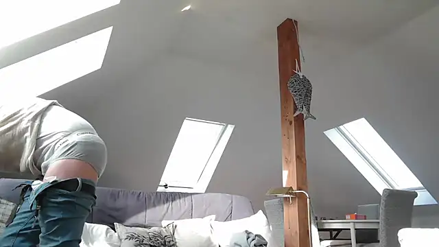 maxmueller321 online show from 04.12.26