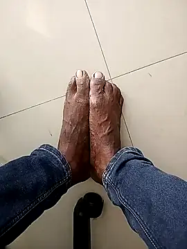 Tamil boy age28 online show from 11.02.25