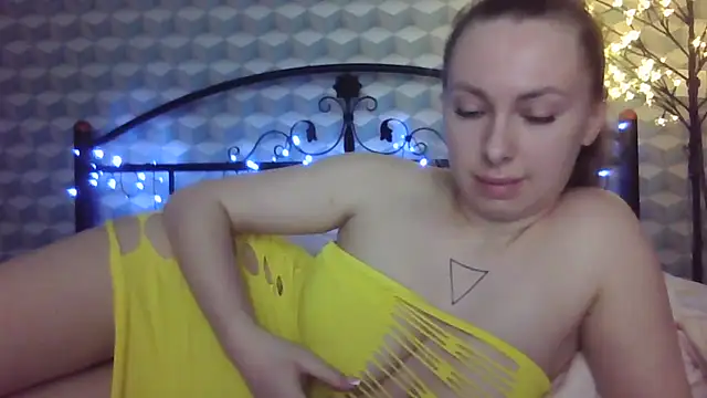 Snapshot of _Leslyy_Solo_1 chatting on 02.08.25  Leslyy Solo 1 online show from 02.08.25