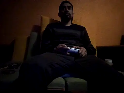 Angel Coronel online show from 02.15.25