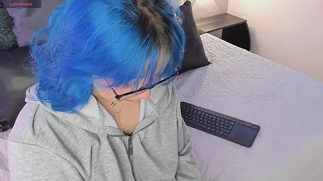 sofi bakerr online show from 11.07.25