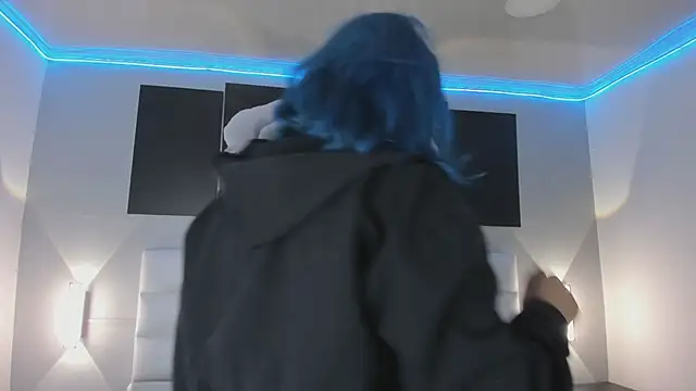 sofi bakerr online show from 12.15.25