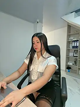 VAL PRINCESS online show from 08.06.26