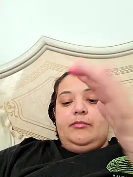 sarahhh1987 online show from 10.29.25