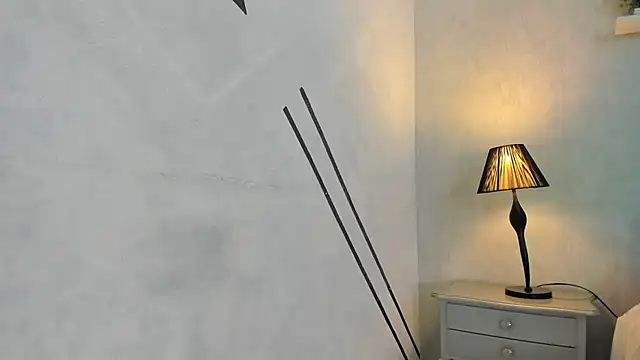 AnntoniaWood online show from 12.30.24