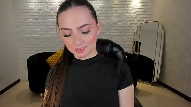 AliceHarper  online show from 01.10.25