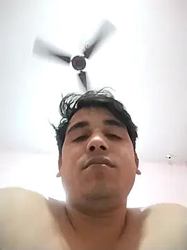 Snapshot of roadtucker123 chatting on 02.13.26 roadtucker123 online show from 02.13.26