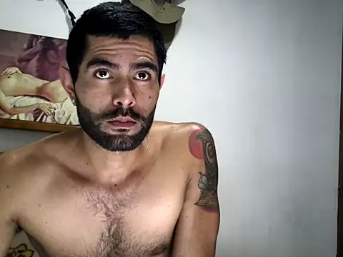 hideonbush051 online show from 10.29.25