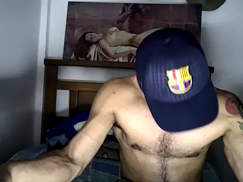 hideonbush051 online show from 11.01.25