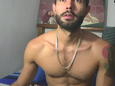 hideonbush051 online show from 02.12.26