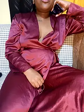 NATASHA LUCKY online show from 01.10.25