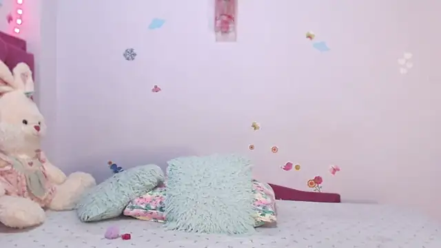 Madelyy  online show from 05.27.26