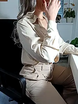 lisshorn online show from 09.17.25