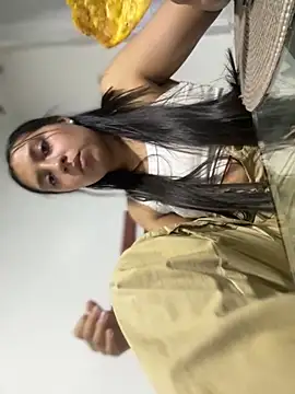 Salome golvert online show from 11.06.25