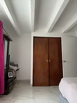 Salome golvert online show from 04.27.26