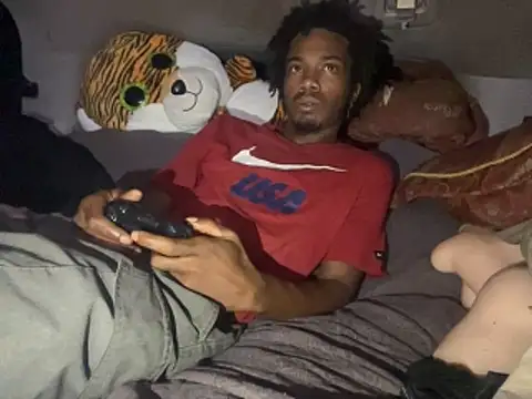 SlimeCrownzOut5 online show from 11.23.25