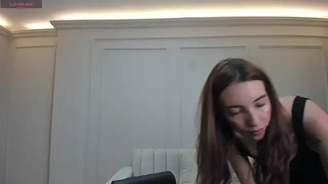 AnaisNin online show from 03.18.26