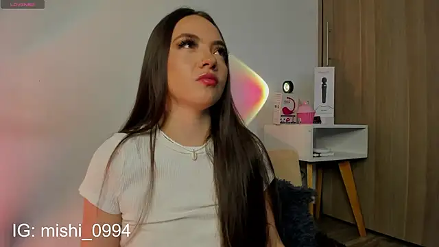 Snapshot of Shani_tay chatting on 12.17.24 Shani tay online show from 12.17.24