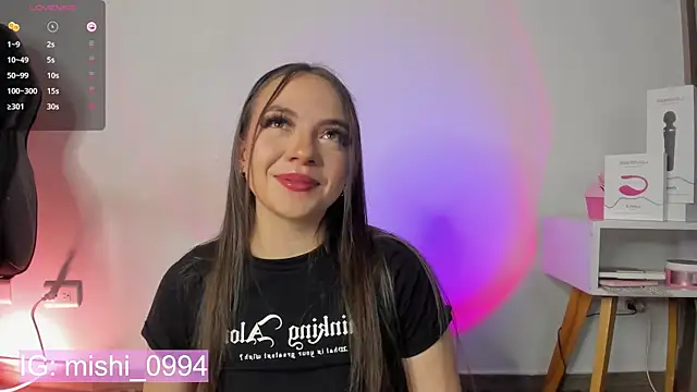 Snapshot of Shani_tay chatting on 12.30.24 Shani tay online show from 12.30.24