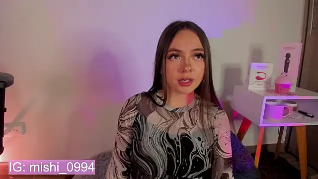 Snapshot of Shani_tay chatting on 01.18.25 Shani tay online show from 01.18.25