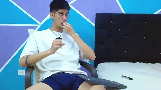 Snapshot of jhony-sex chatting on 01.09.25 jhony-sex online show from 01.09.25