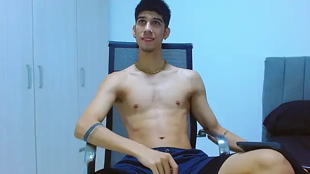 Snapshot of jhony-sex chatting on 09.16.25 jhony-sex online show from 09.16.25