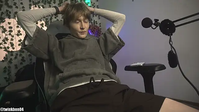 twinkben online show from 10.21.25