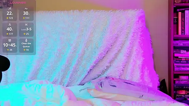 Kara-Nuna online show from 10.10.25