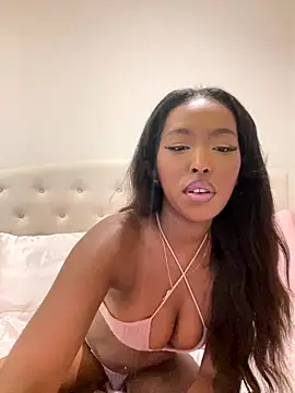 princesslola666 online show from 12.16.25