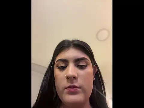 IrisBaker online show from 05.18.26