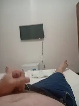 Snapshot of Paulo202411 chatting on 09.13.25 Paulo202411 online show from 09.13.25