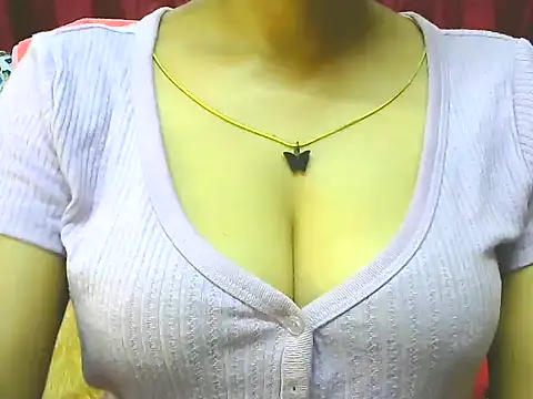 Snapshot of ishmita99 chatting on 09.09.25 ishmita99 online show from 09.09.25
