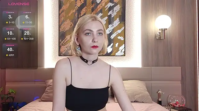 Roxana perry online show from 03.18.25