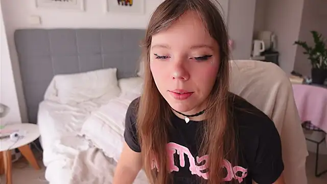 Ayra Lust online show from 01.18.26