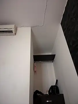 Alexandra duque online show from 01.08.25